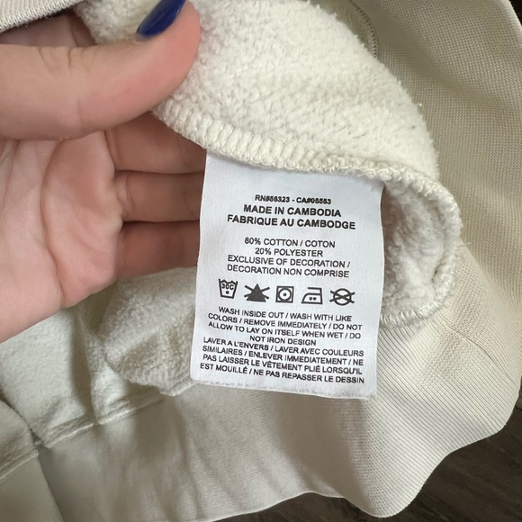 Nike Fleece Crewneck in Coconut Milk - Picture 4 of 6